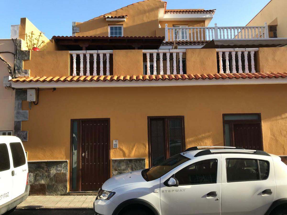 Estudio Nuevo Con Bano, Cocina Y Gran Terraza Los Realejos Luaran gambar